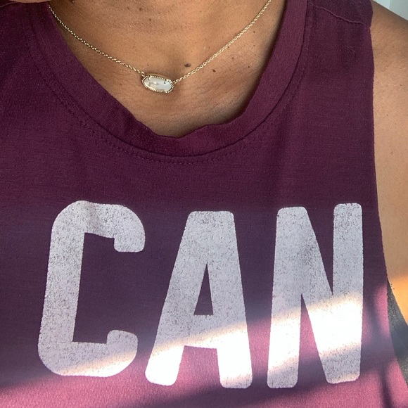 Kendra Scott necklace!🤍 - Picture 5 of 5